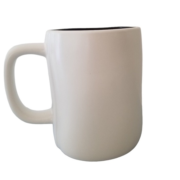 ©️ Rae Dunn Class of 2023 mug - Picture 2 of 4